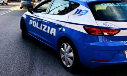 Albenga: arrestato minorenne per furto telefoni