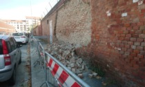 Alessandria: crolla muro perimetrale della caserma Valfrè