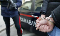 Novi Ligure: arrestato giovane sorpreso a spacciare sotto casa