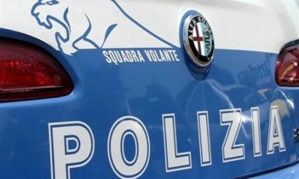 Torino: a spasso di notte con un'affettatrice, arrestato per furto