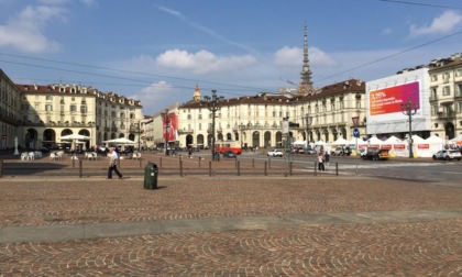 Torino, falsi cartelli stradali per protestare contro i Cpr