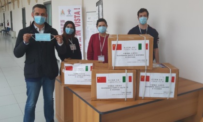Tortona, da sabato 28 marzo la consegna gratis di 5000 mascherine chirurgiche dalle farmacie