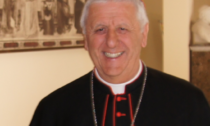 Cardinale Versaldi: la benedizione dei fedeli in diretta