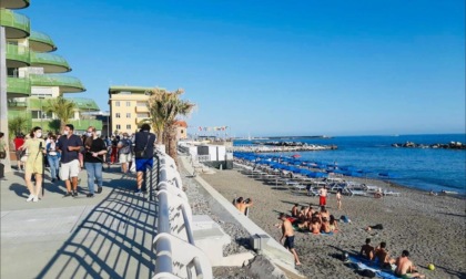 Liguria: polizza anti Covid per i turisti stranieri