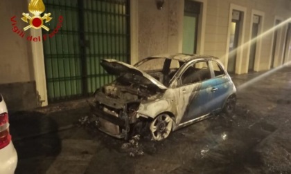 Asti, tre auto incendiate nella scorsa nottata