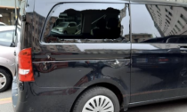 Alessandria: vandali in azione, auto danneggiate in piazza Turati