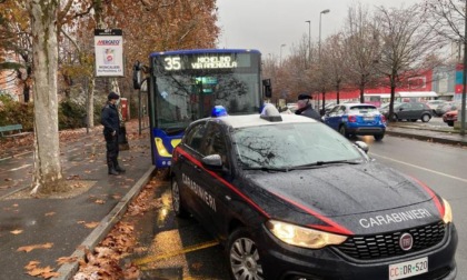 Torino, Carabinieri arrestano pusher su autobus