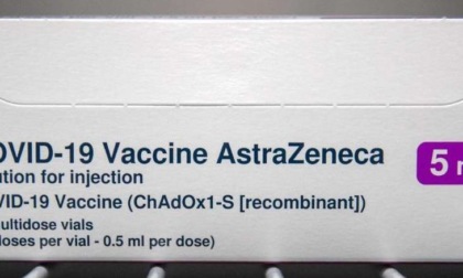 Piemonte, sospesa somministrazione lotto ABV2856 di vaccino AstraZeneca