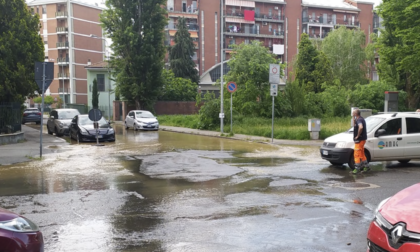 Alessandria: si rompe conduttura idrica in via De Gasperi, disagi nell'erogazione