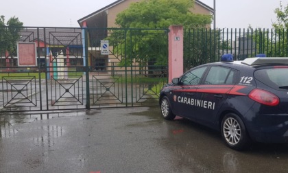 Furto nella notte alla scuola Caduti per la Libertà ad Alessandria