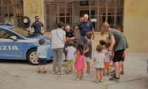 I piccoli del baby parking “Il Girasole” di Casale in visita al Commissariato di Polizia