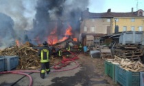 Valmacca, grave incendio in un cascinale