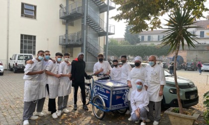 Grazie agli studenti dell’Enaip le eccedenze alimentari diventano pasti per la Tavola Amica di Caritas di Alessandria