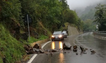 Massi sulla statale 456 del Turchino in località Ciusa a Rossiglione