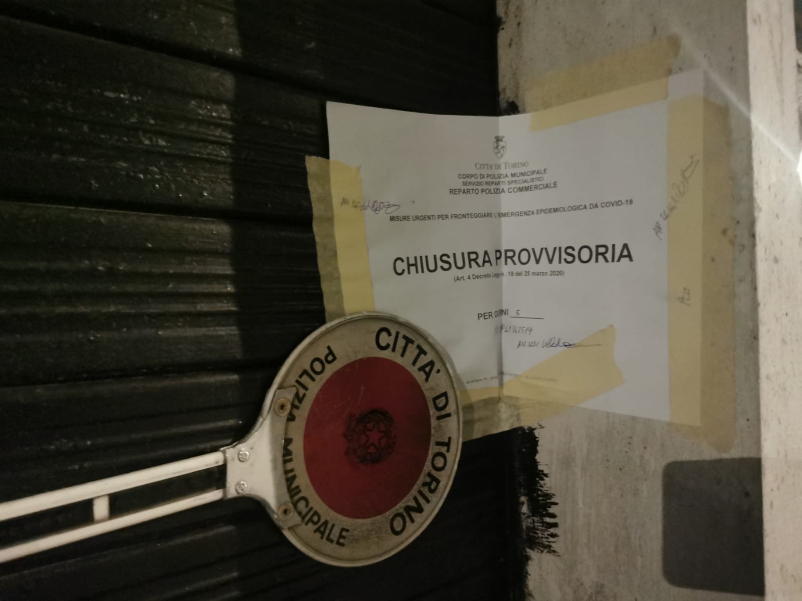 Torino, controlli Covid: nel weekend la Polizia Municipale chiude due locali