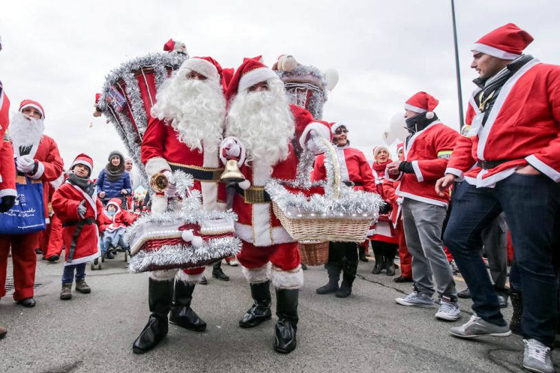 A Torino torna l'invasione dei Babbo Natale per il Regina Margherita