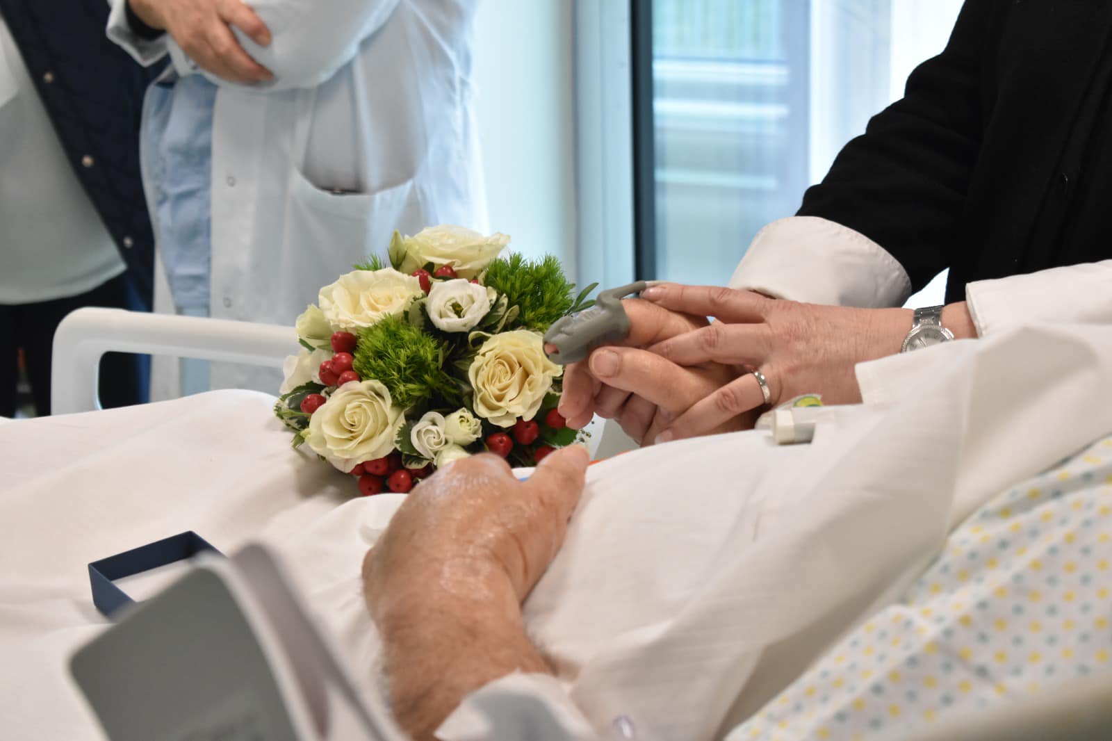 Matrimonio nel reparto di rianimazione del Policlinico San Martino di Genova