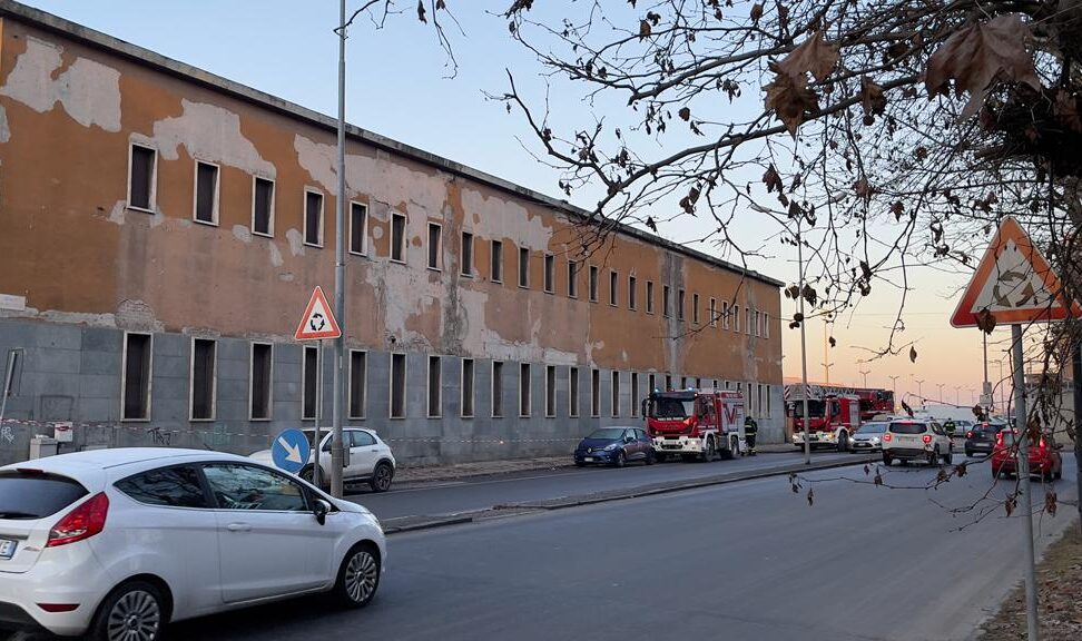 Alessandria: caduti calcinacci nei pressi della stazione