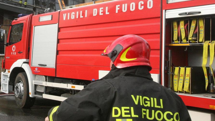 Incendi nell'Alessandrino: i consigli dei Vigili del fuoco