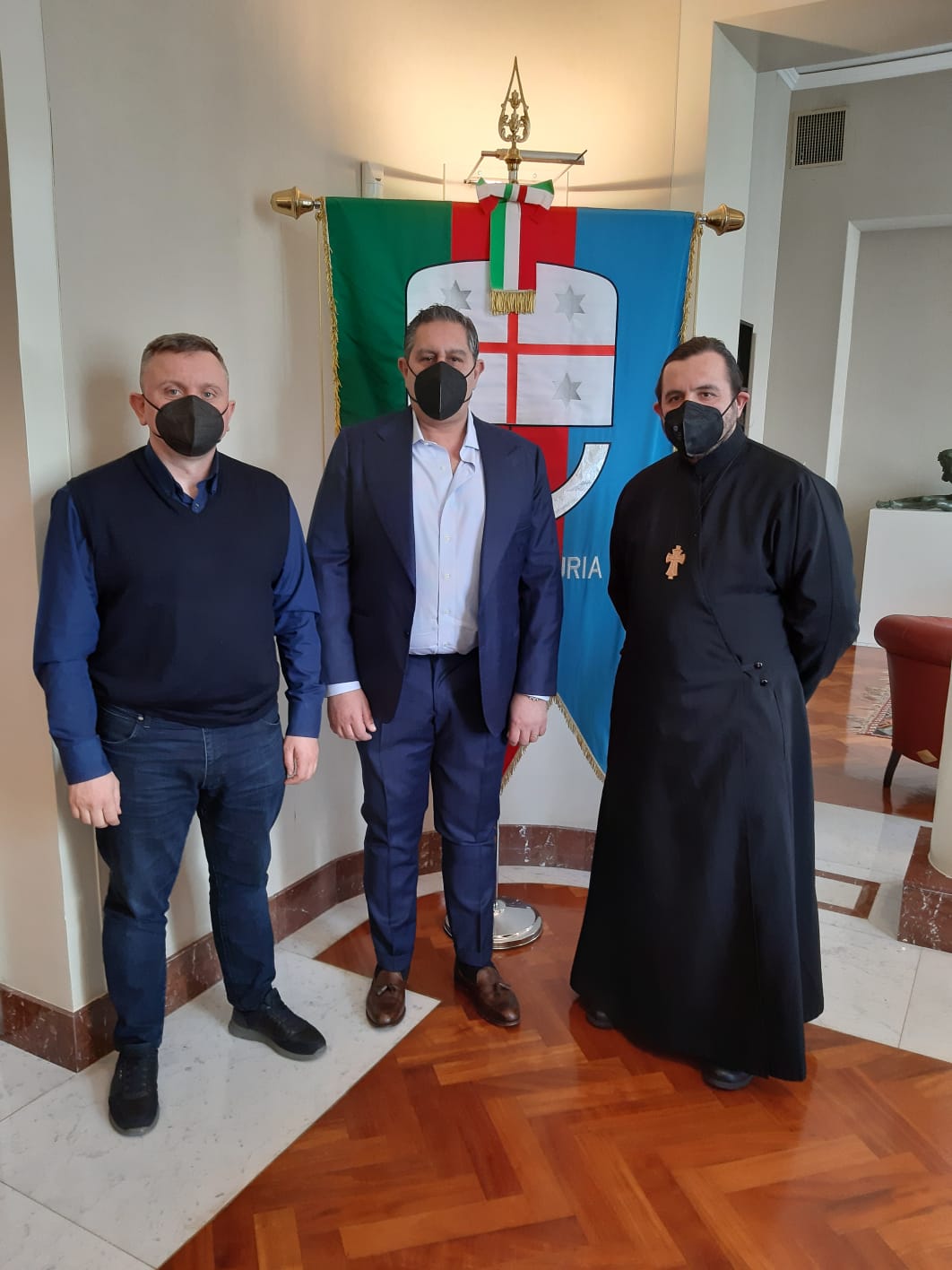 Ucraina, Toti incontra il cappellano della comunità in Liguria