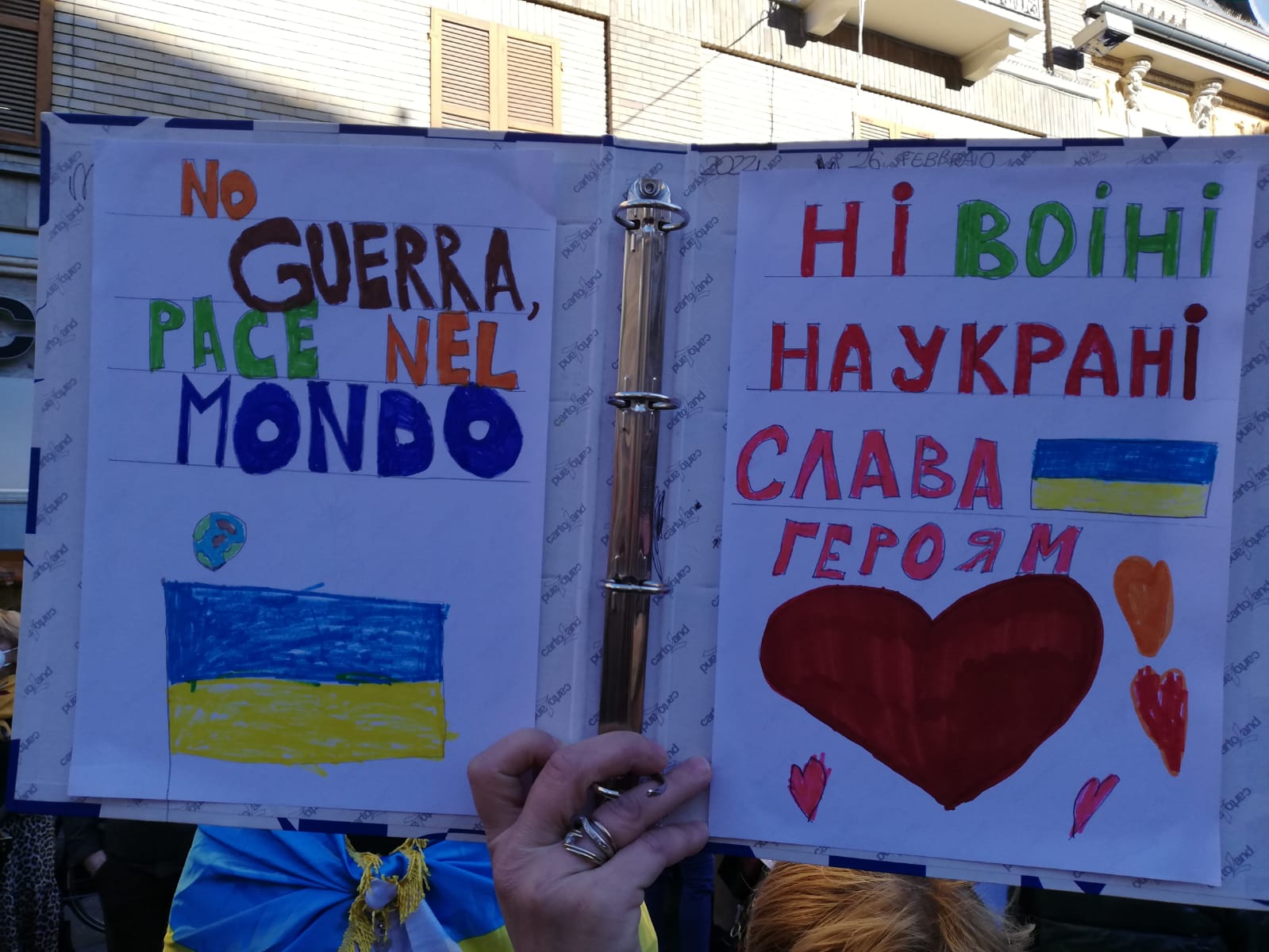 Guerra in Ucraina: in tutto il mondo manifestazioni per la pace