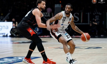 Derthona Basket, il trionfo su Trieste vale l’accesso ai playoff di Serie A