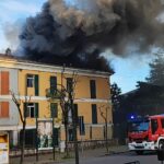 Valenza: incendio in un'abitazione in viale Cellini spento dopo circa 6 ore di lavoro