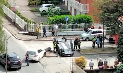 Alessandria: incidente tra due auto in via Casalcermelli nel quartiere Cristo