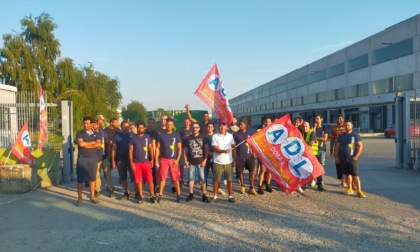 Secondo giorno di sciopero al magazzino Sogegross di Rivalta Scrivia