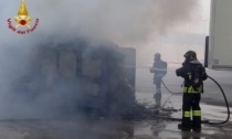 Tortona, incendio in azienda di stoccaggio in località San Guglielmo