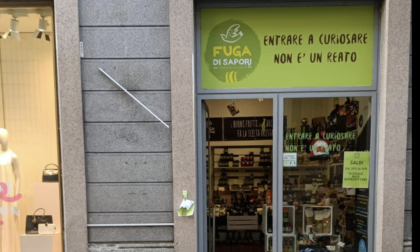 Alessandria: distrutta l'insegna di Fuga di Sapori in Corso Roma