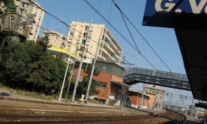 Genova, sospesa circolazione ferroviaria tra Voltri e Savona, previsti bus sostitutivi