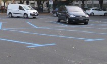 Parcheggi a Casale Monferrato: sospensione del pagamento in zona blu ad agosto