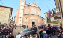 Folla commossa ai funerali del 15enne Edoardo Manesso a Parodi Ligure