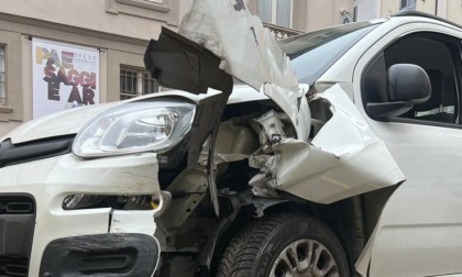 Alessandria, incidente in piazza della Libertà, un ferito