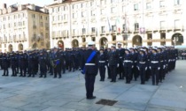 Torino, 308 poliziotti in piazza Castello per la cerimonia di consegna delle placche