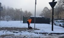 Neve a Torino: più di 600 operatori per la pulizia delle strade e oltre 2 mila tonnellate di sale