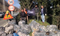 <strong>In vista della Milano-Sanremo volontari puliscono la Statale del Turchino</strong>