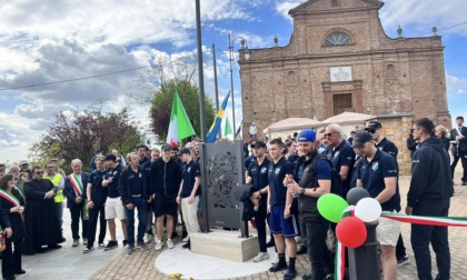 Inaugurata la piazza dedicata al Barone Nils Liedholm a Cuccaro Monferrato