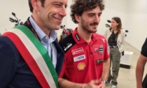 Il campione mondiale di Moto Gp Pecco Bagnaia ad Alessandria