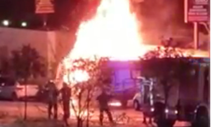 Torino, camper in fiamme nella scorsa nottata in corso Venezia