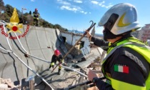 Genova, crolla il tetto di un fabbricato: sul posto i Vigili del Fuoco