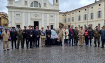 Tortona, in piazza Duomo il raduno dei mezzi storici dei Carabinieri
