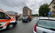 Incidente stradale tra un’auto e una moto ad Alessandria, non è grave