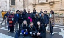 Il Vescovo di Alessandria Guido Gallese in visita a Roma con i giovani del Collegio Santa Chiara