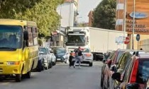 Traffico intenso in via Parini ad Alessandria, i nuovi provvedimenti viabili