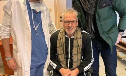 Tacconi torna in ospedale ad Alessandria per ringraziare i medici che lo hanno curato