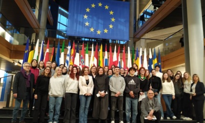 Gli studenti del liceo Peano di Tortona alla scoperta del Parlamento di Strasburgo