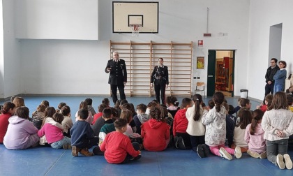 Mandrogne, i Carabinieri incontrano gli alunni della scuola elementare “Paolo Maldini”
