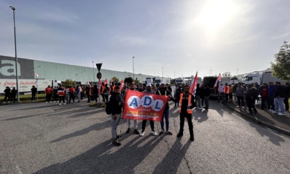 Sciopero nazionale della logistica: oltre duecento alla manifestazione a Tortona